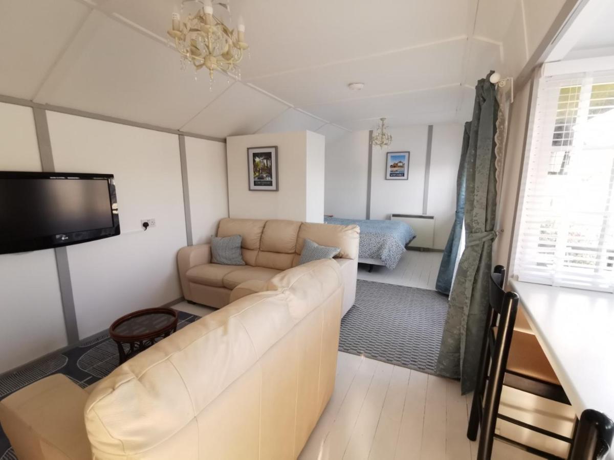 Hollydene Lodge Whitstable Extérieur photo